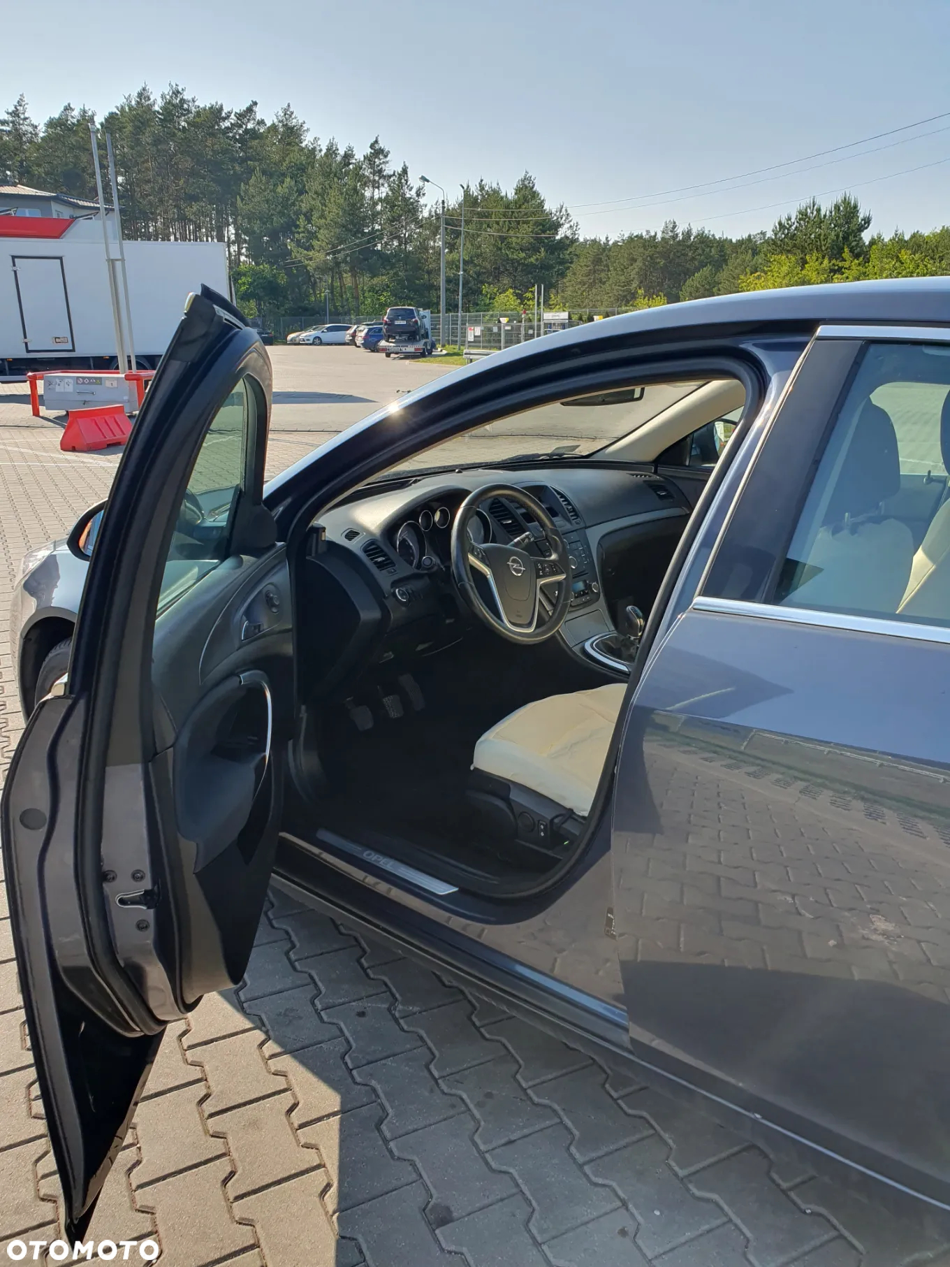 Opel Insignia 1.8 - 6