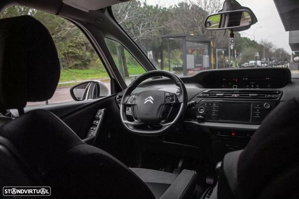 Citroën Grand C4 Spacetourer - 26