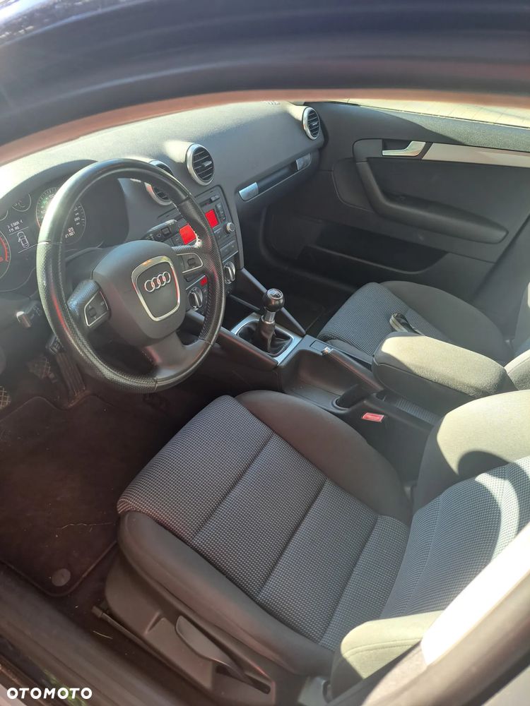 Audi A3 Sportback 2.0 TDI DPF Prime Line - 11