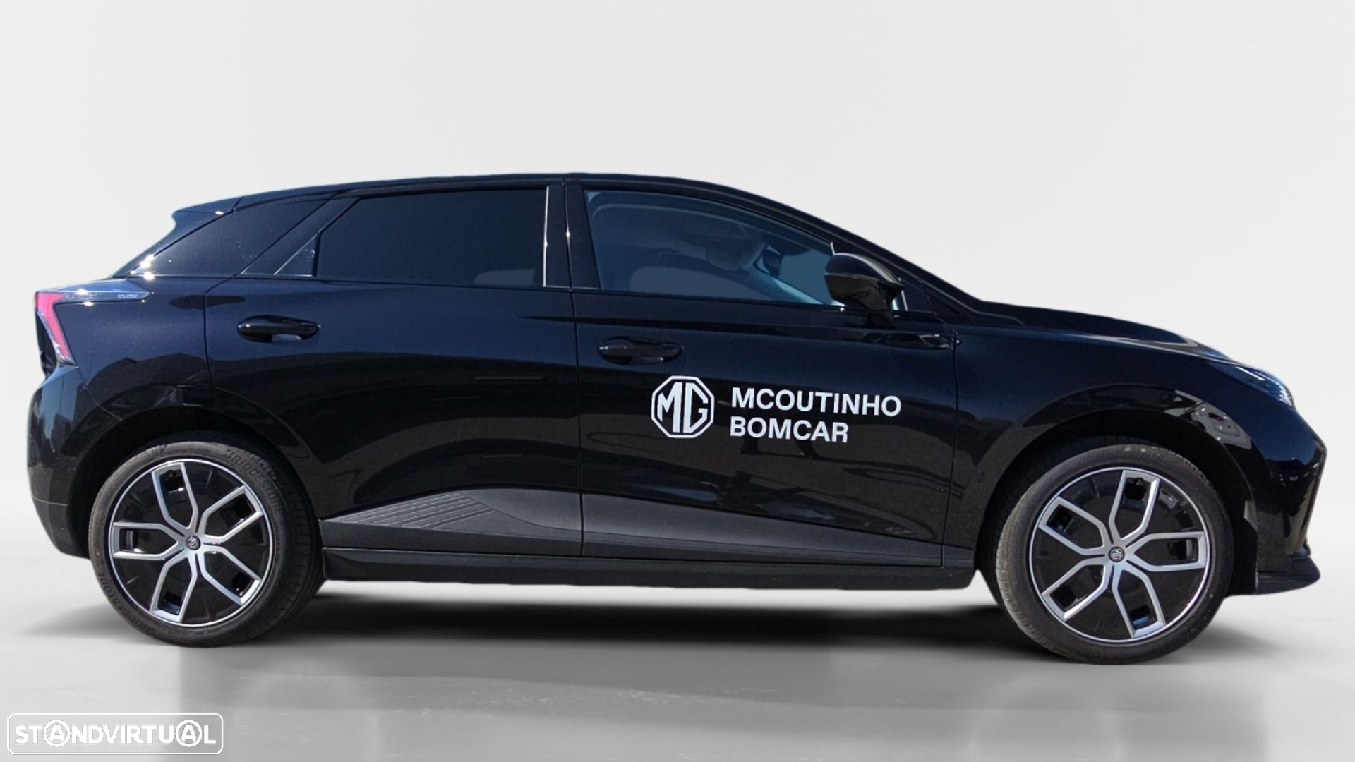 MG MG4 64 kWh Luxury - 9