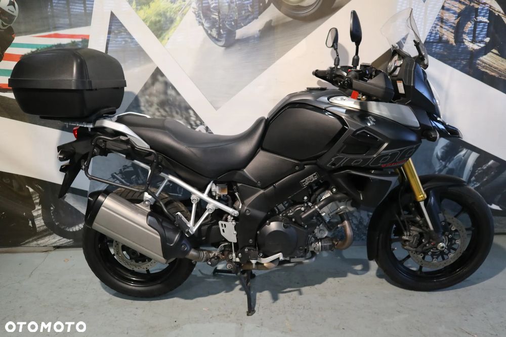 Suzuki V-STROM - 17