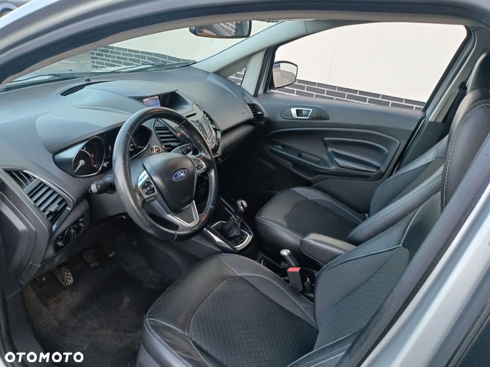 Ford EcoSport - 6