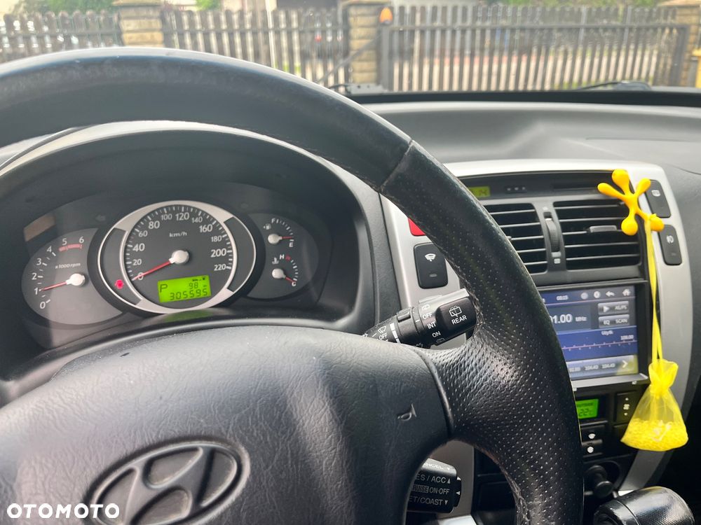Hyundai Tucson 2.0 CRDi VGT 2WD Automatik GLS - 9
