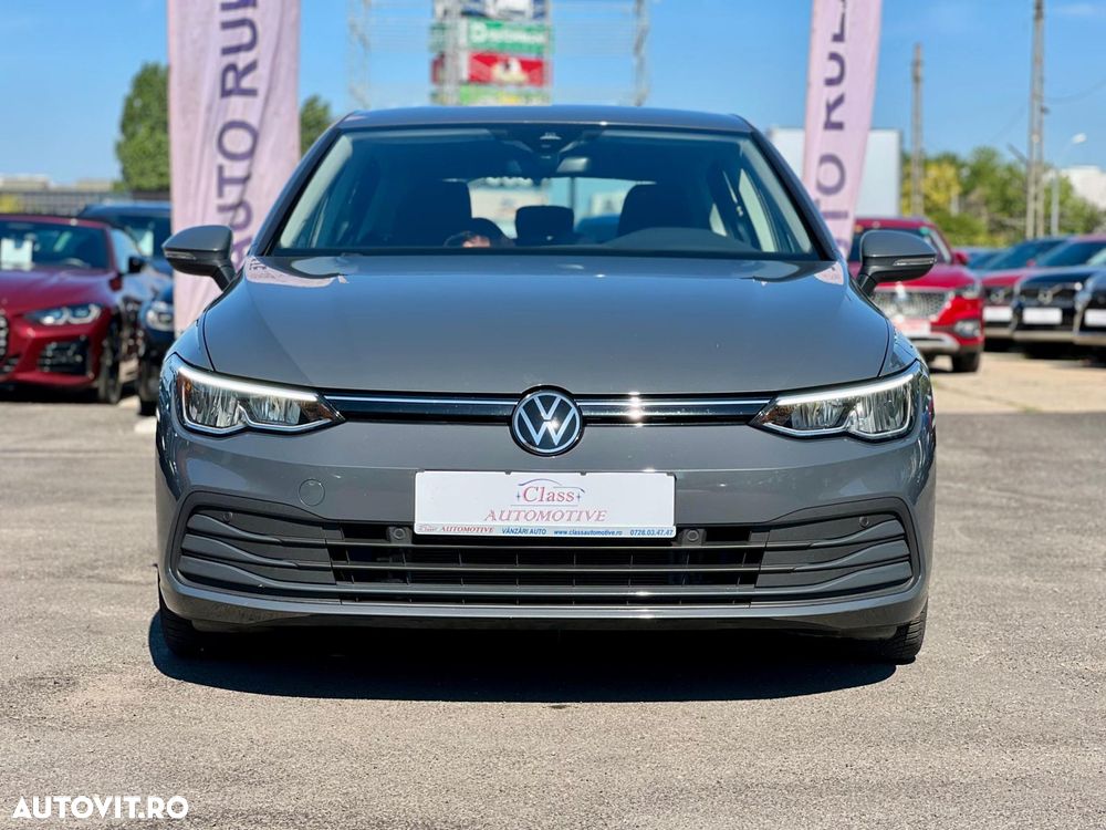 Volkswagen Golf 1.0 eTSI DSG MHEV Life - 2
