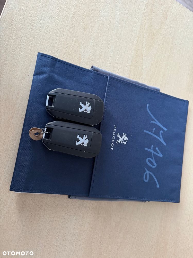 Peugeot 3008 BlueHDi 130 Stop & Start Active Business-Paket - 32