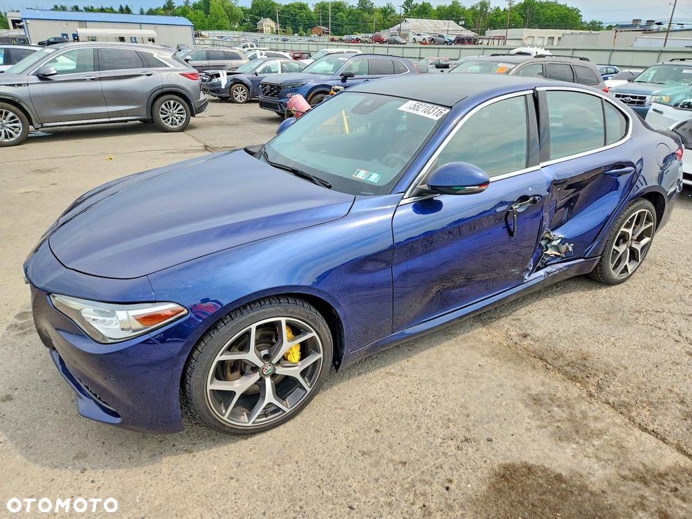 Alfa Romeo Giulia 2.0 Turbo TI Q4 - 3