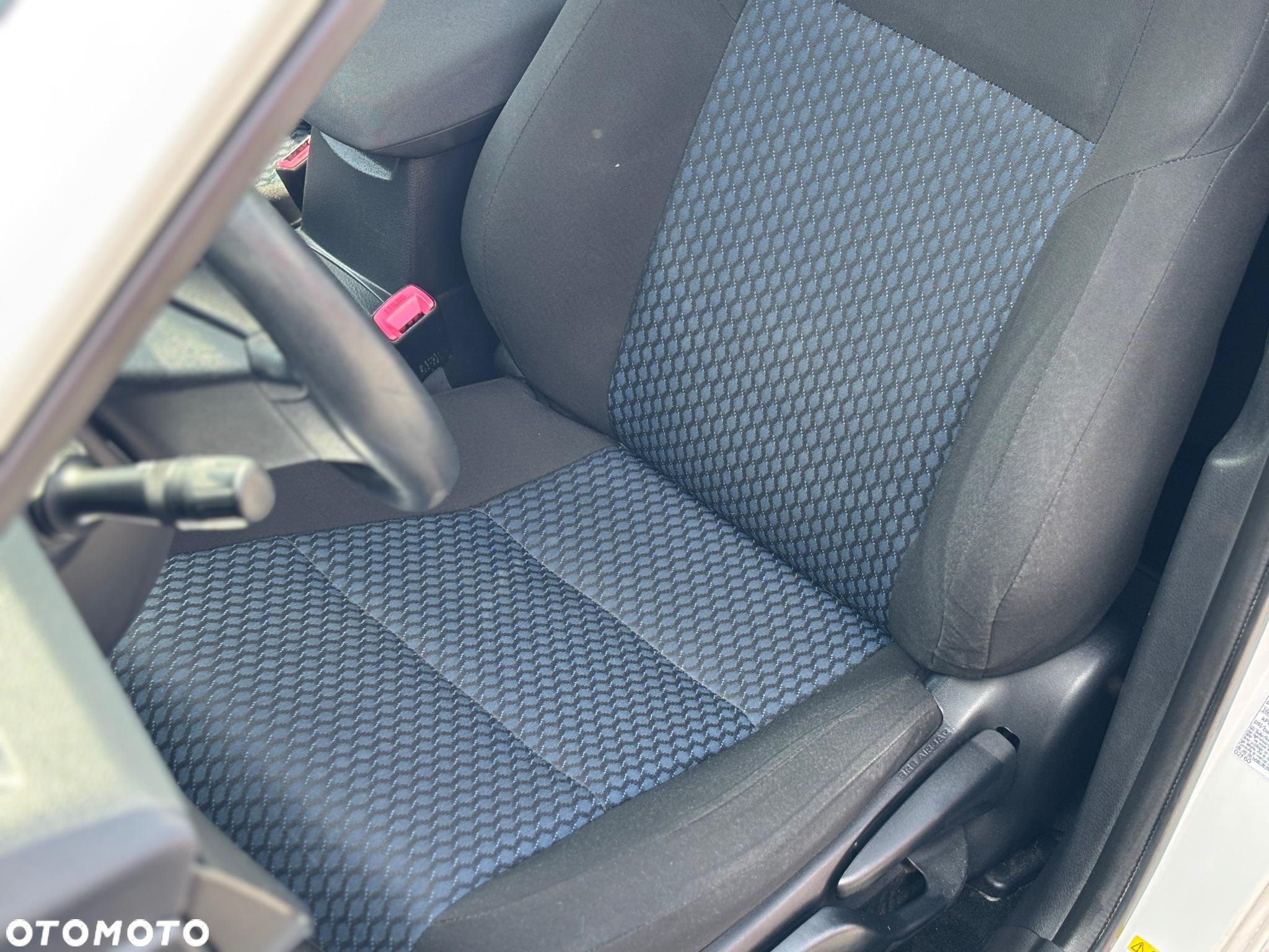 Toyota Auris - 10