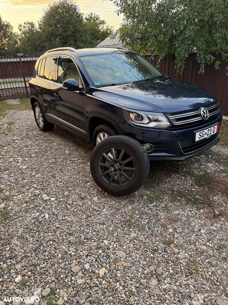 Volkswagen Tiguan 2.0 TDI DPF 4Motion BlueMotion Technology Exclusive - 12
