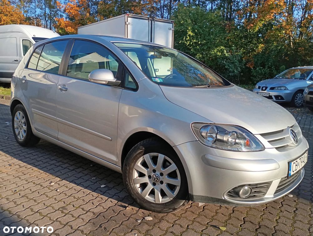 Volkswagen Golf Plus 1.9 TDI Comfortline - 26