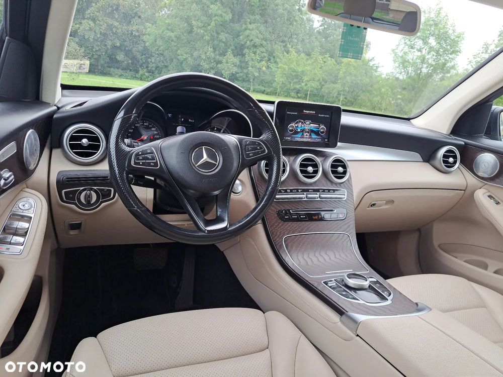 Mercedes-Benz GLC - 20