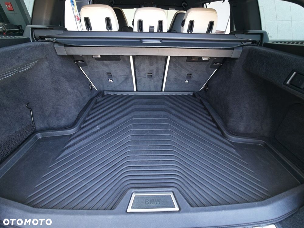 BMW M3 Competition xDrive sport - 18
