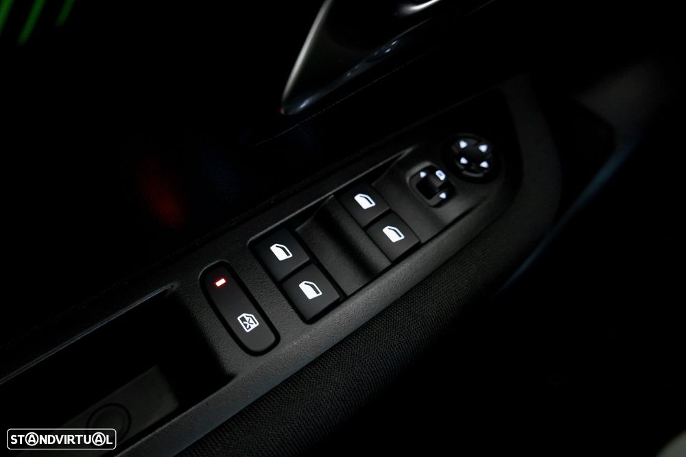 Peugeot e-208 50 kWh Active - 11