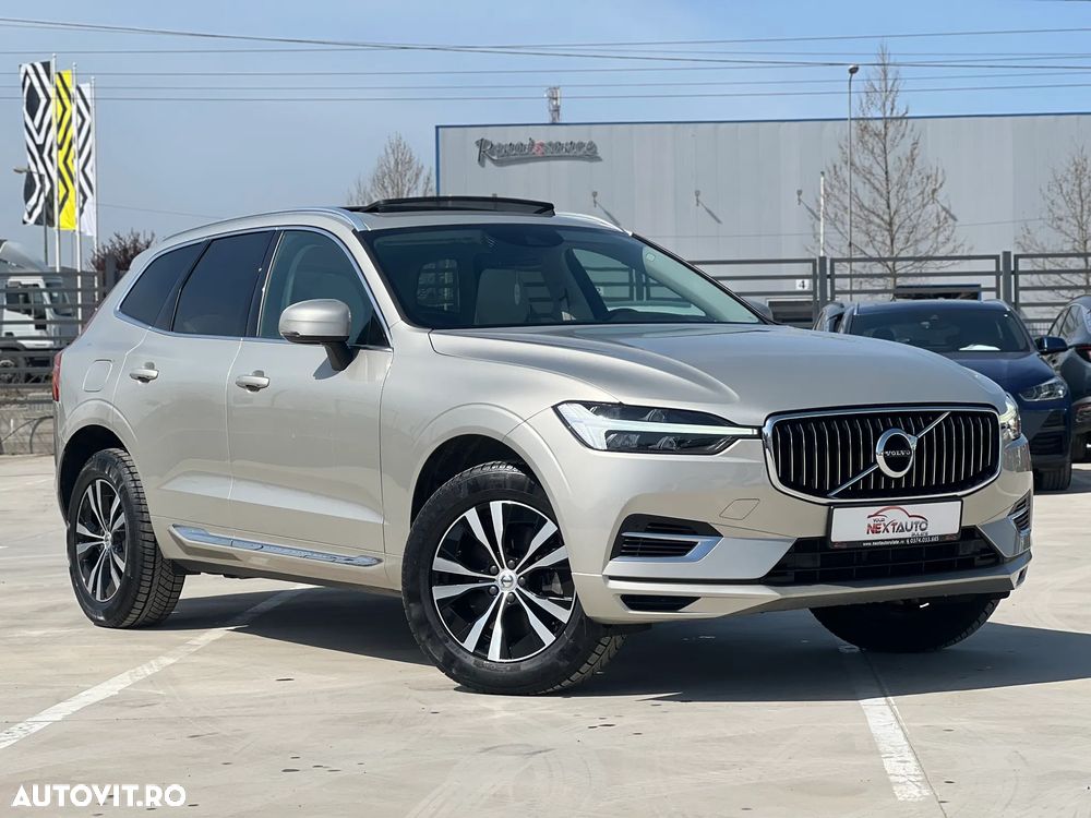 Volvo XC 60 T6 AWD Recharge Geartronic Inscription Expression - 2