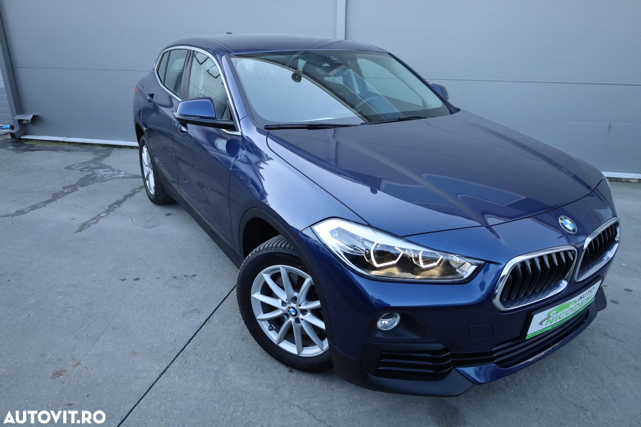 BMW X2 xDrive20i AT - 8
