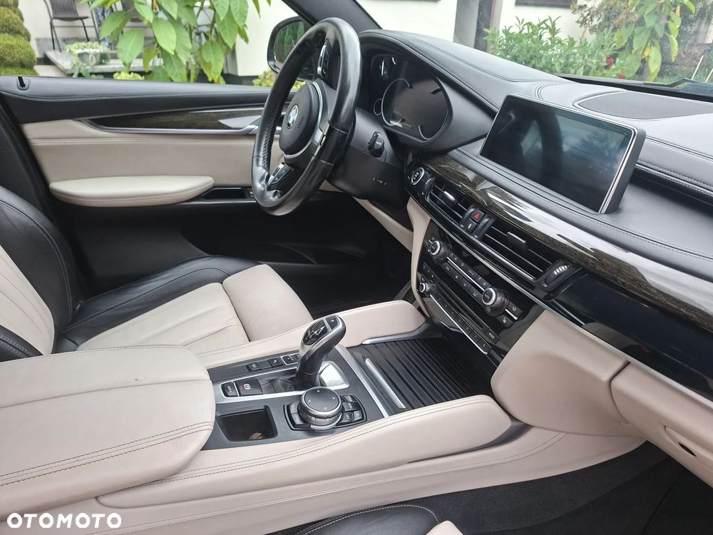 BMW X6 xDrive30d - 18