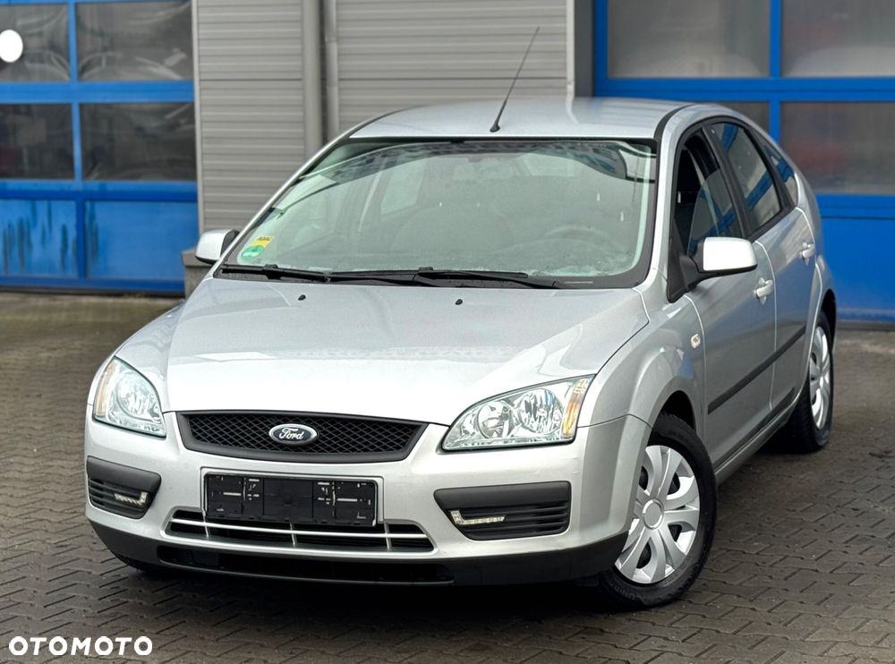Ford Focus 1.6 16V Style - 2