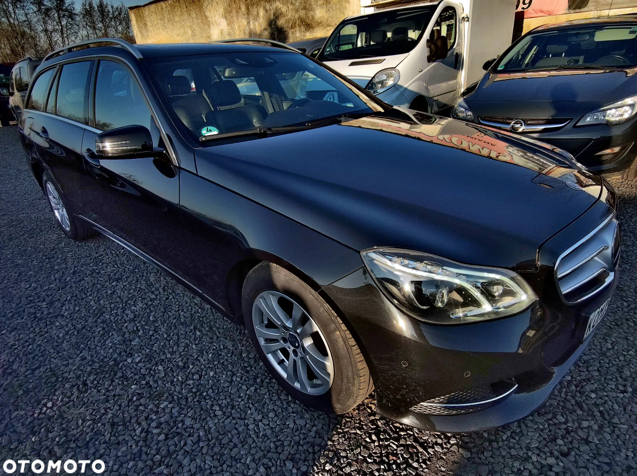 Mercedes-Benz Klasa E 250 Elegance - 2