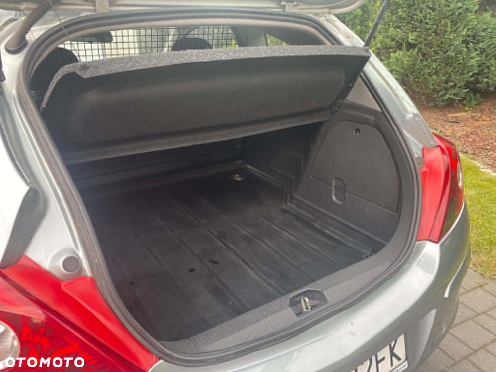 Opel Corsa - 7