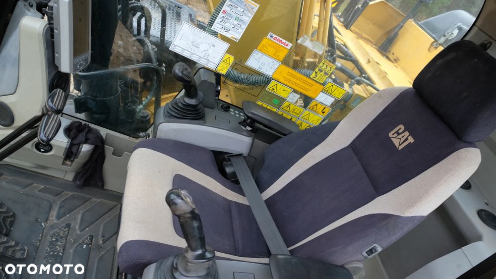 Caterpillar cat 320EL - 11