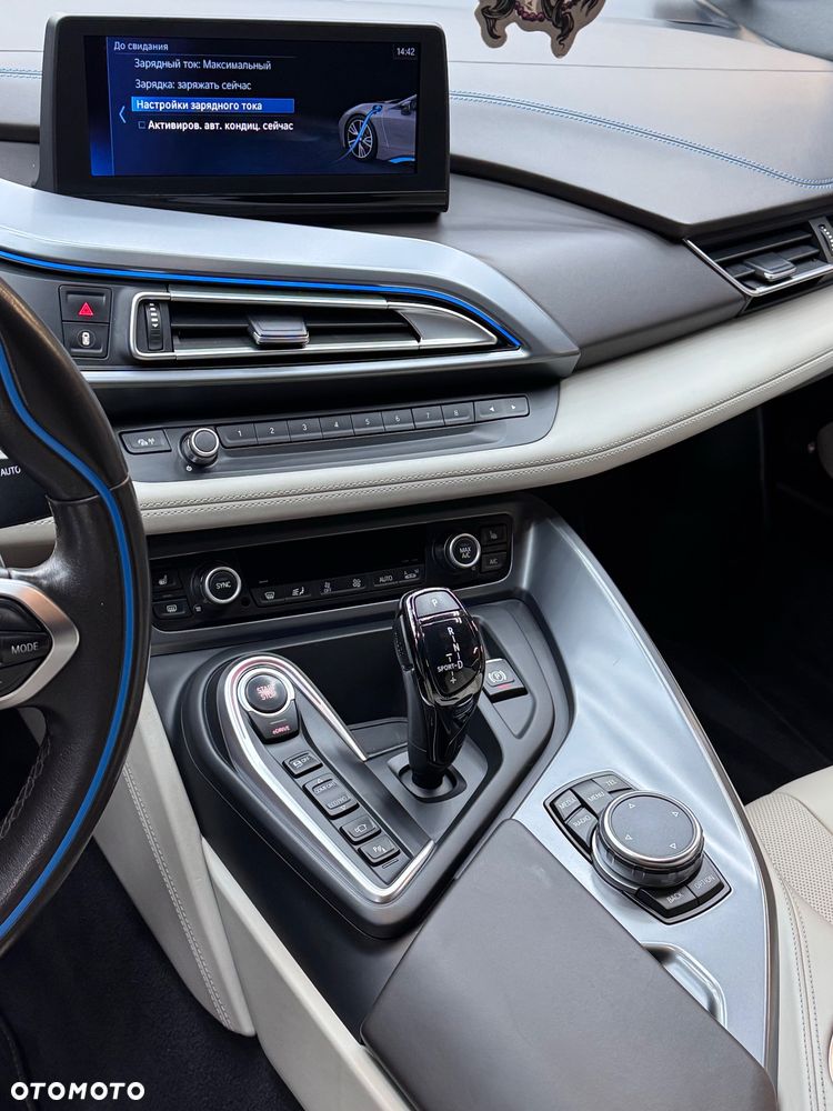 BMW i8 - 18