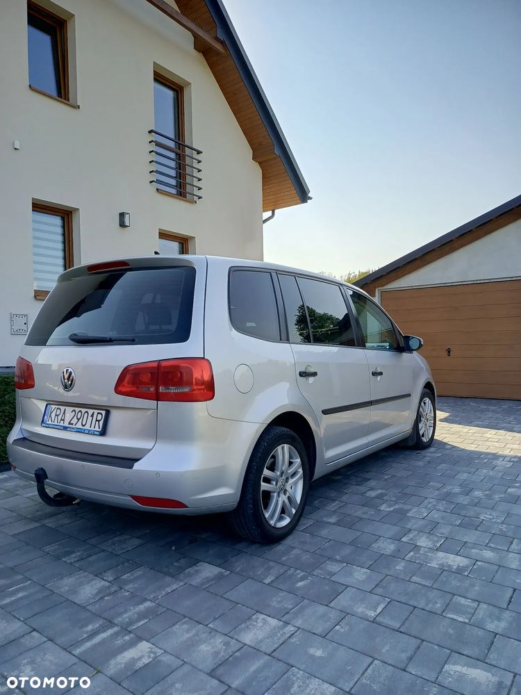 Volkswagen Touran 1.6 TDI DPF BlueMotion Technology Comfortline - 18