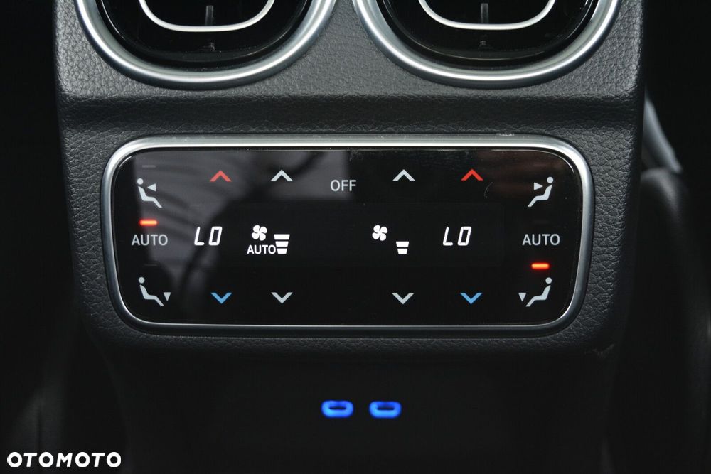 Mercedes-Benz Klasa C - 31