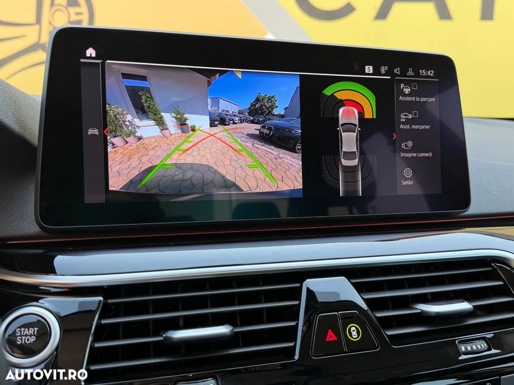 BMW Seria 5 530e Aut. Luxury Line - 19