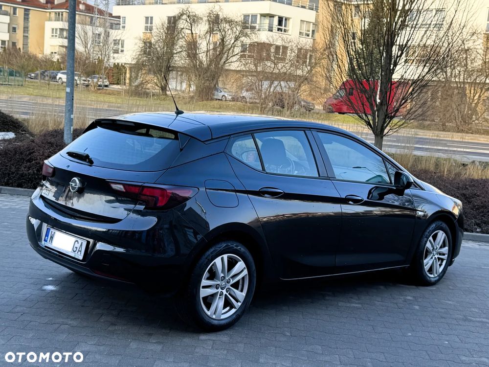 Opel Astra 1.2 T Edition S&S - 6