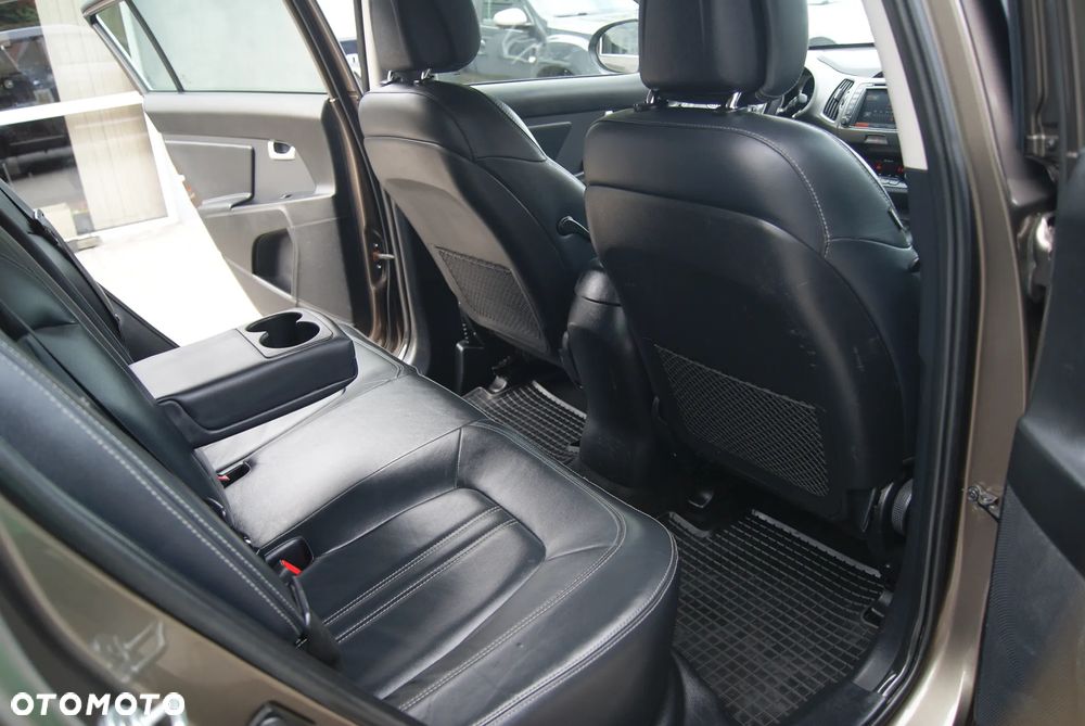 Kia Sportage 1.7 CRDI XL 2WD - 18