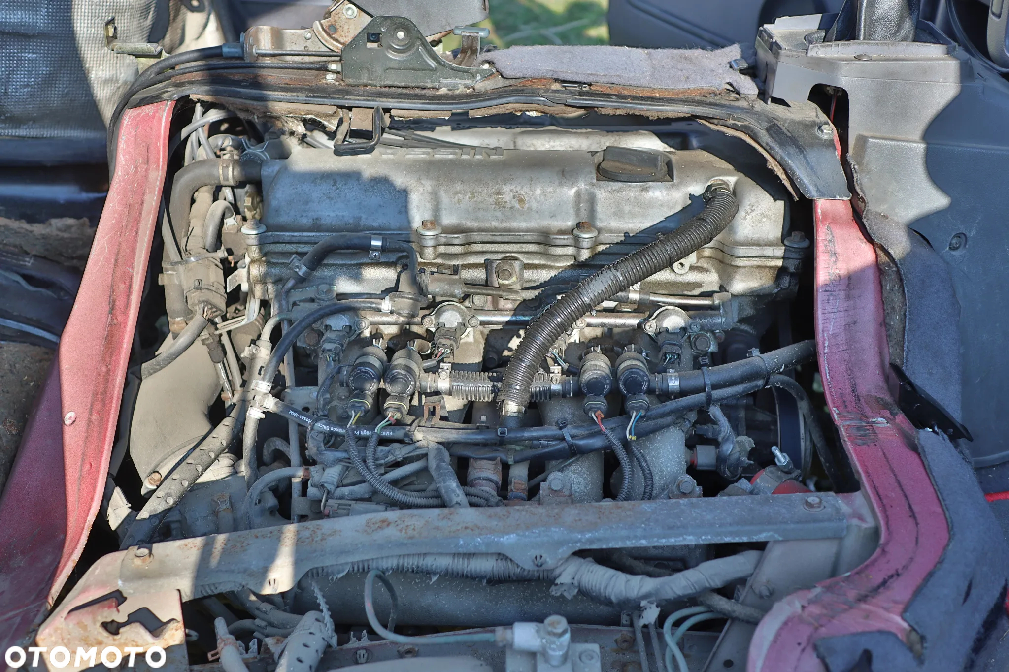 Nissan Serena 2.0 SLX - 13