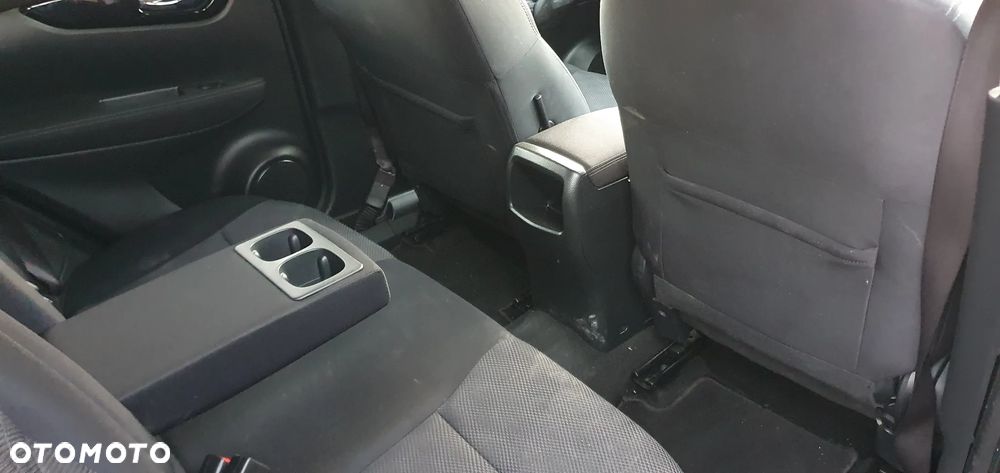 Nissan Qashqai - 12