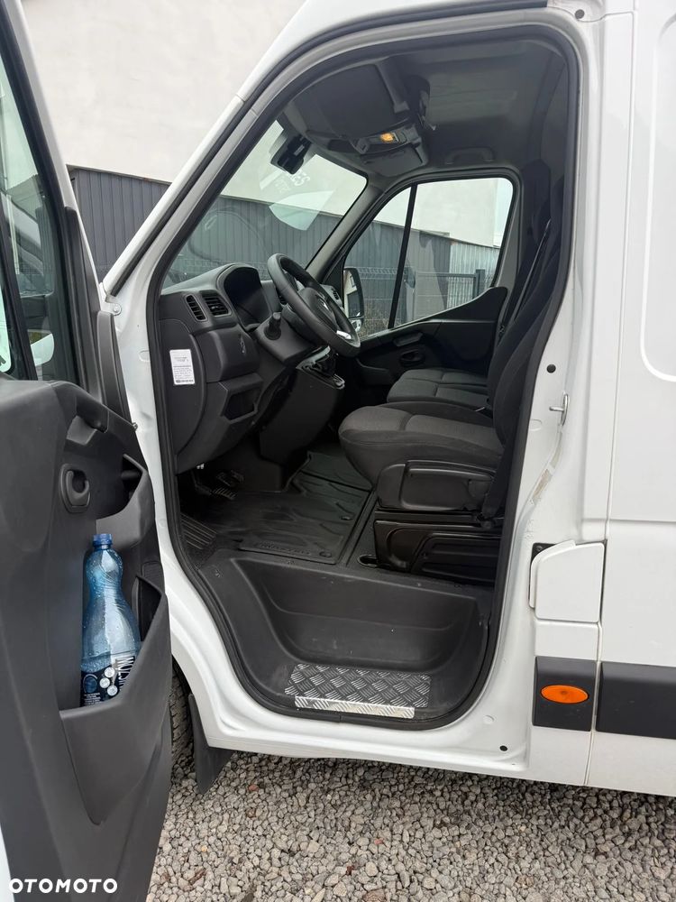 Renault Master - 10