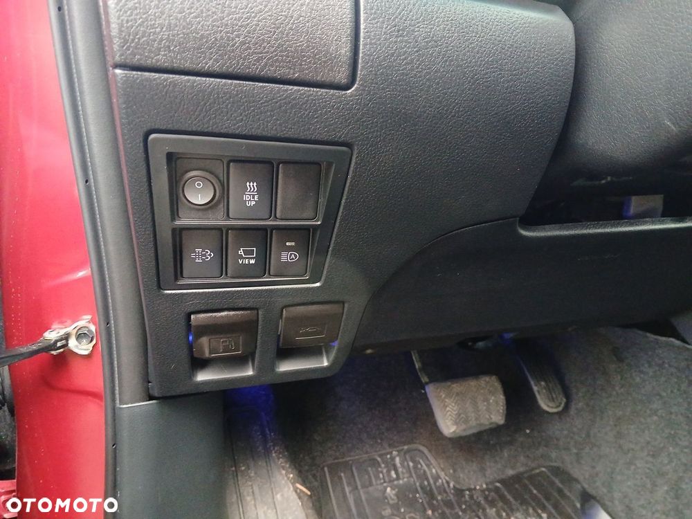 Toyota Hilux - 39