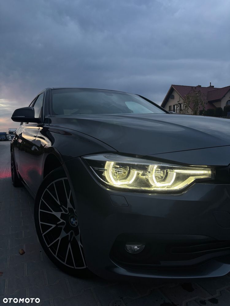 BMW Seria 3 - 22