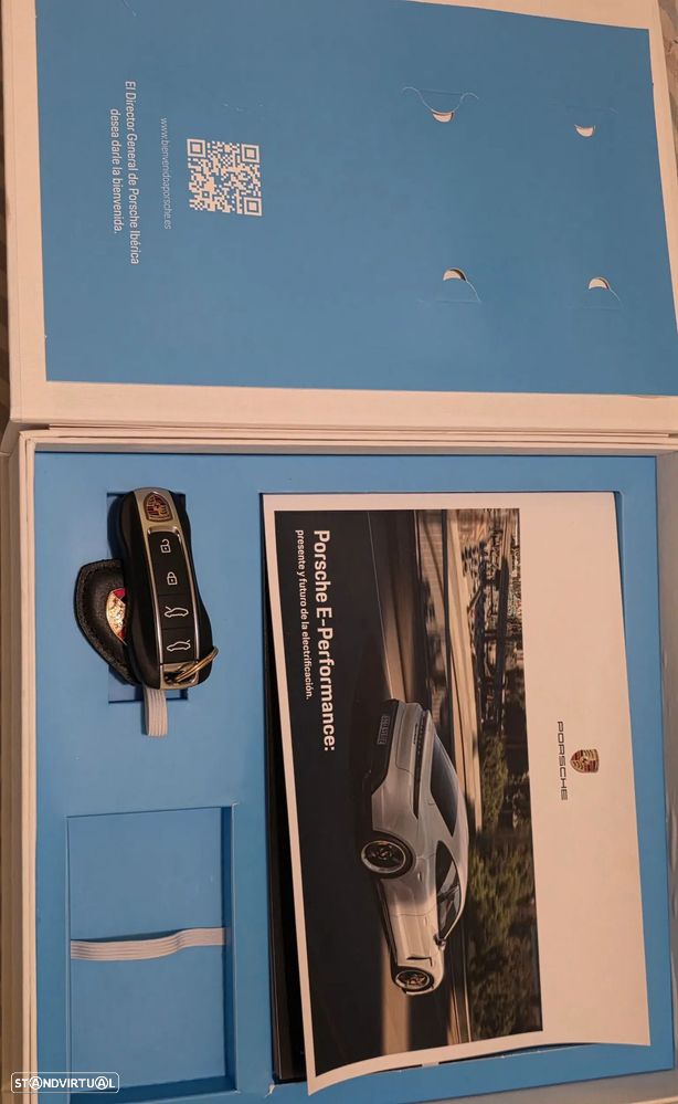 Porsche Taycan Standard - 40