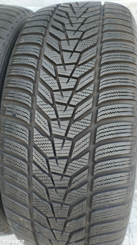 Opony Zimowe 255/50/20 Hankook 2szt 2022r 7mm - 3