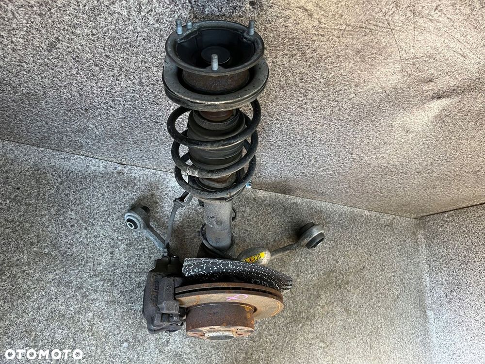 Kopyto zawieszenie mcperson wahacze prawy przod BMW X1 E84 S-Drive 2.0D N47 - 2