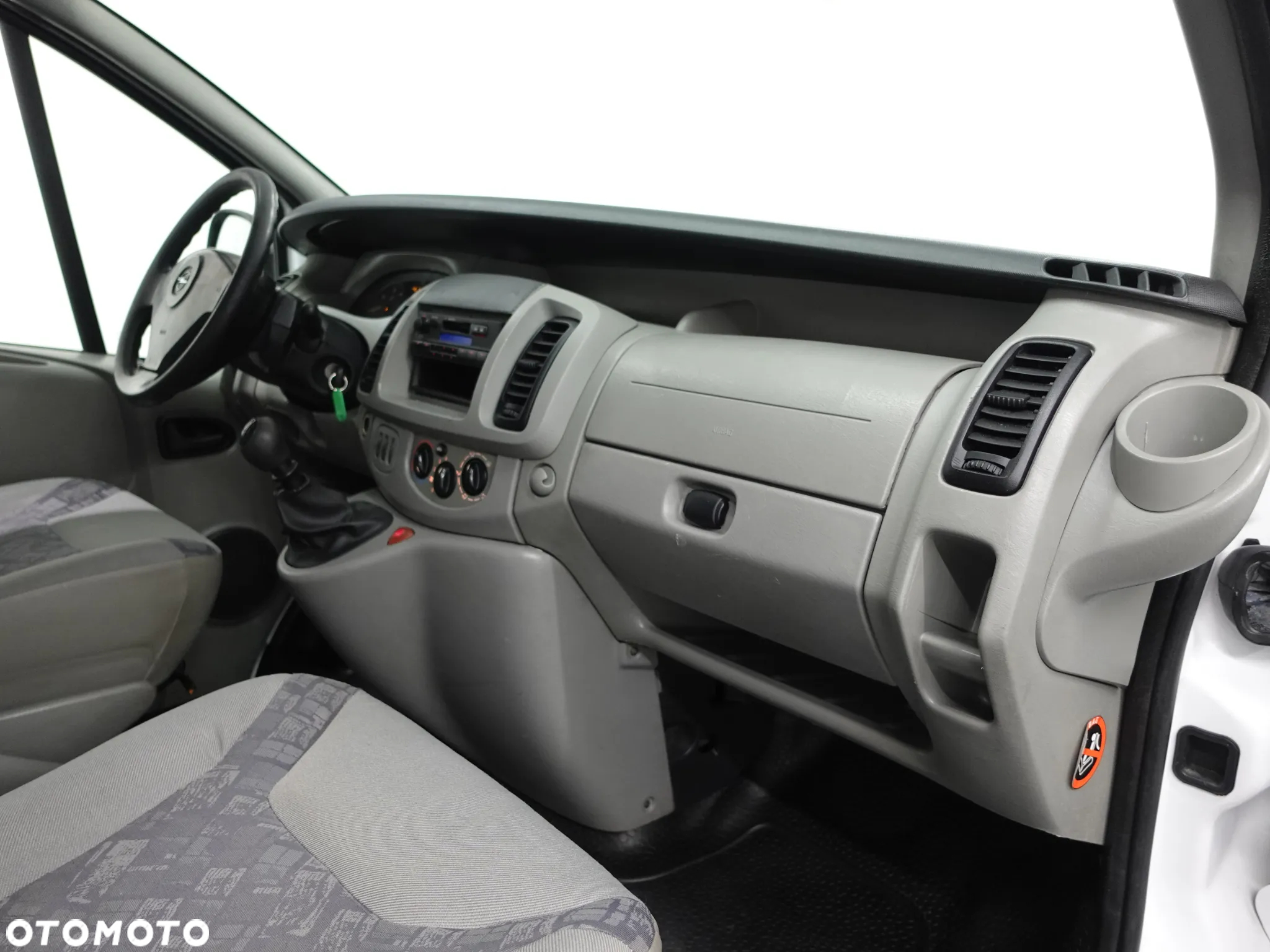 Opel Vivaro - 26