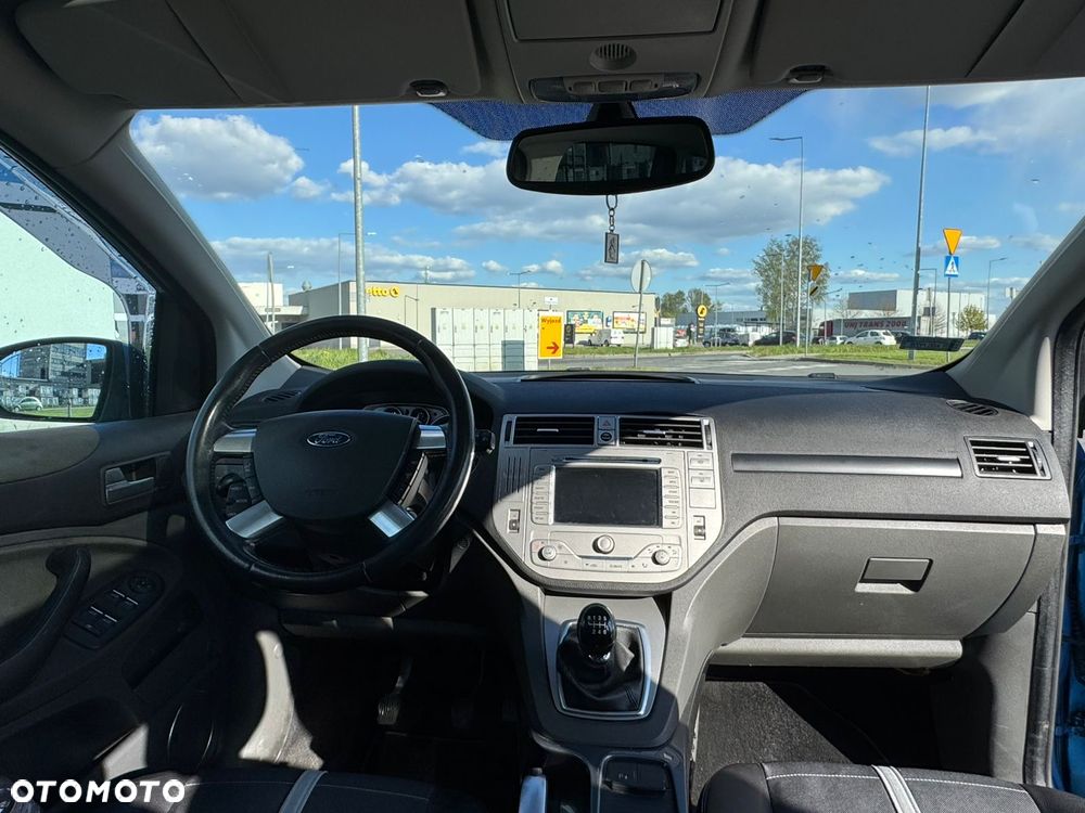 Ford Kuga 2.0 TDCi Titanium FWD - 7