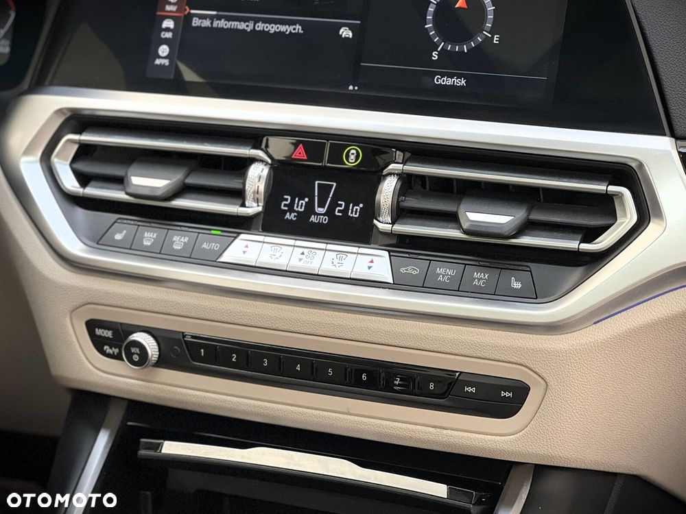 BMW Seria 3 320d xDrive Sport Line - 25