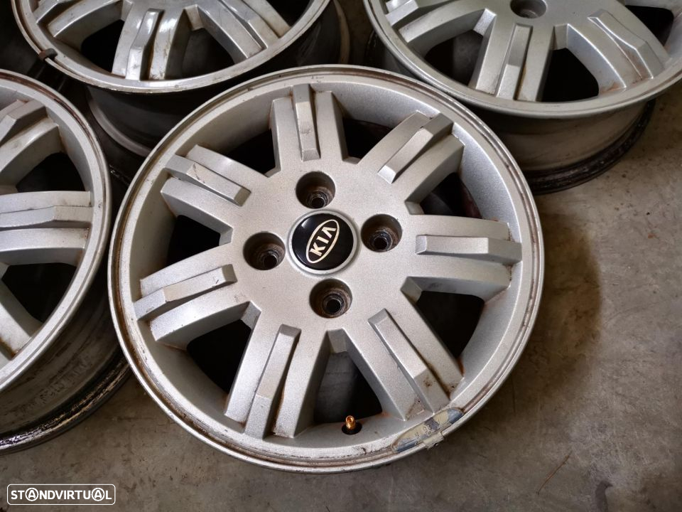KIA CARENS 2002 CONJUNTO DE JANTES 15 POLEGADAS J072 - 3