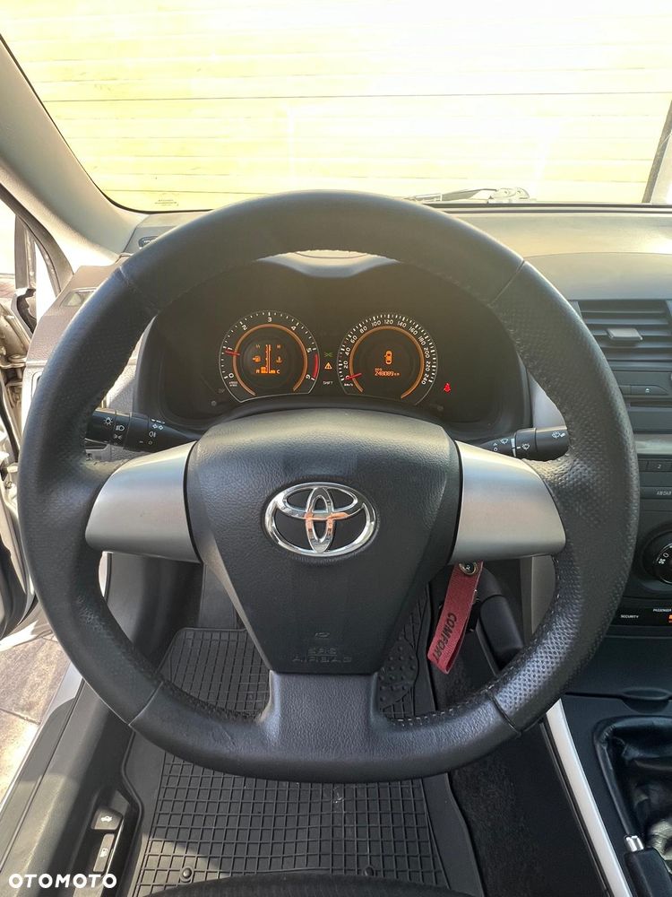 Toyota Corolla 1.4 D-4D Terra - 20
