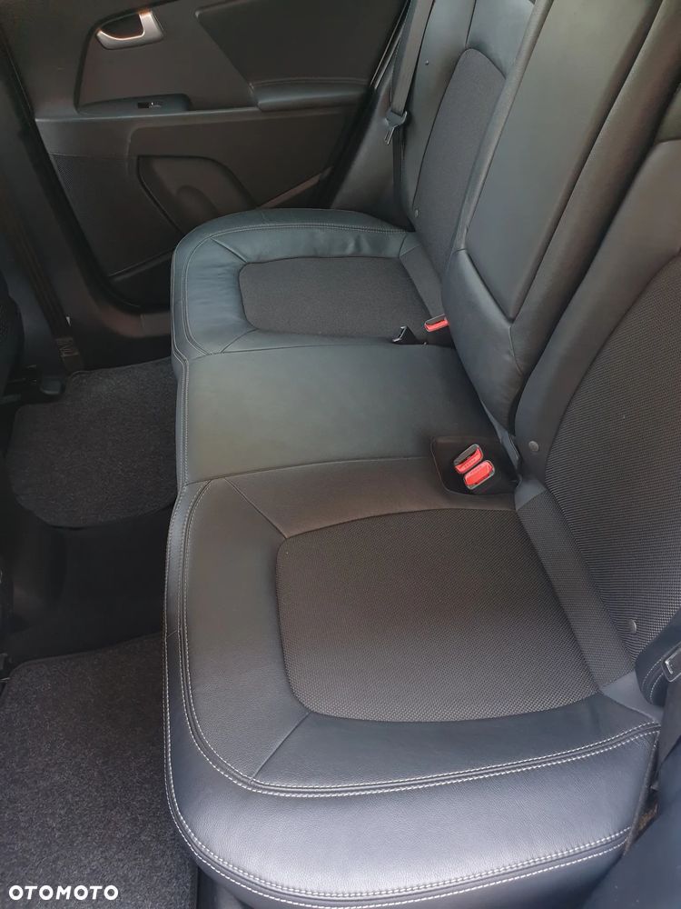 Kia Sportage 1.6 GDI Business Line L 2WD - 36
