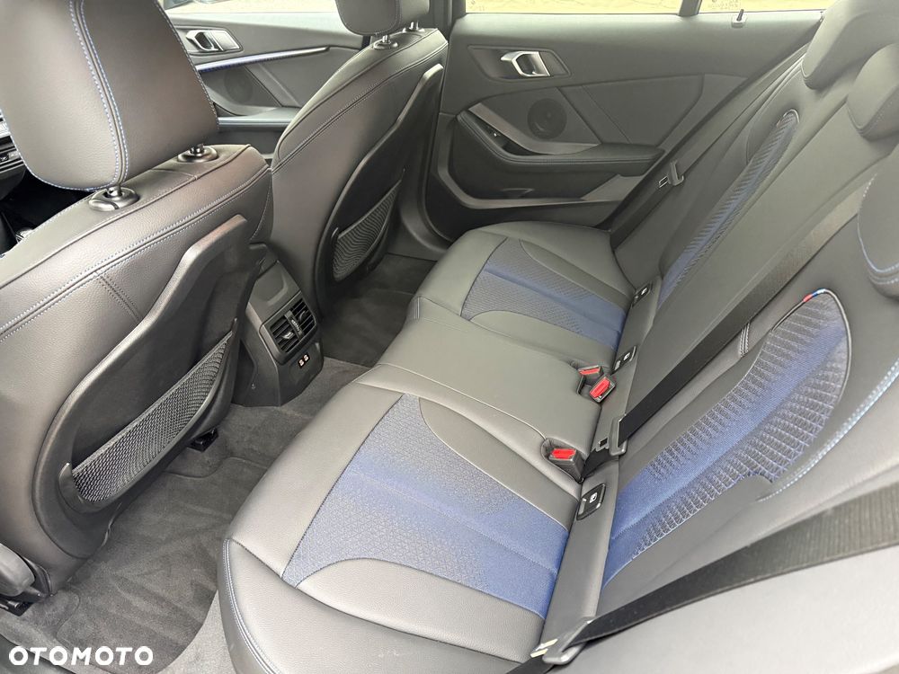 BMW Seria 1 118d M Sport sport - 18