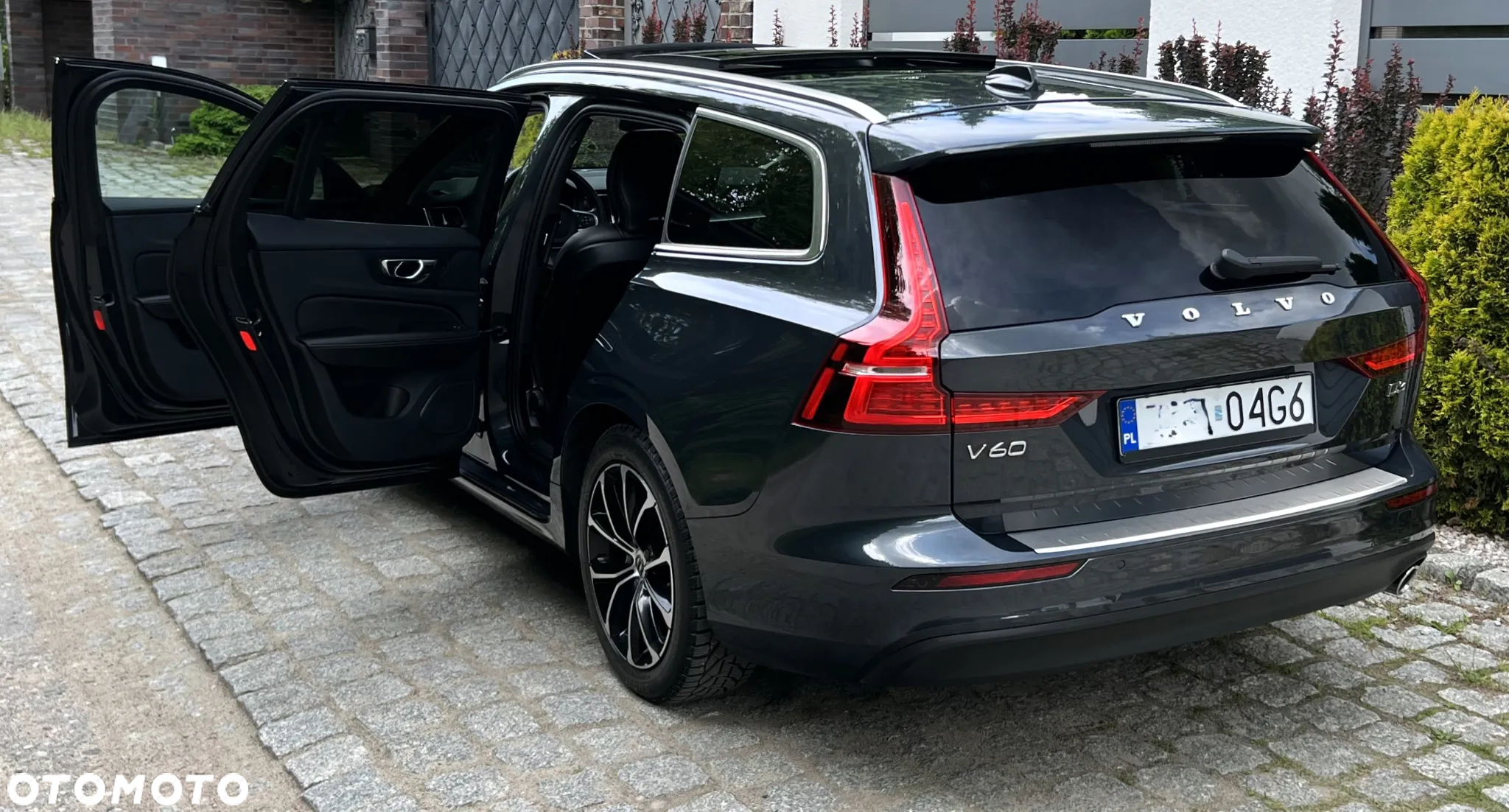 Volvo V60 D3 Momentum Pro - 9