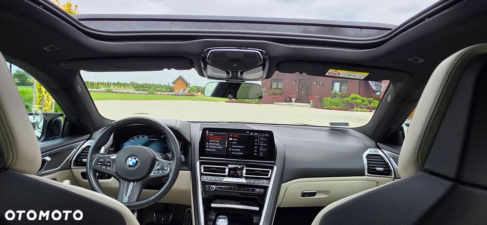 BMW Seria 8 - 34