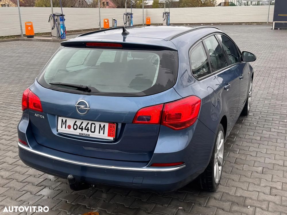 Opel Astra 1.6 CDTI ECOTEC Start/Stop Excite - 9