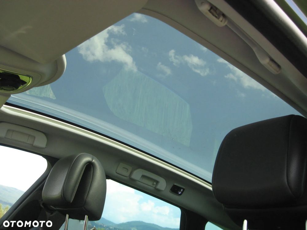 Peugeot 508 RXH Hybrid4 - 21