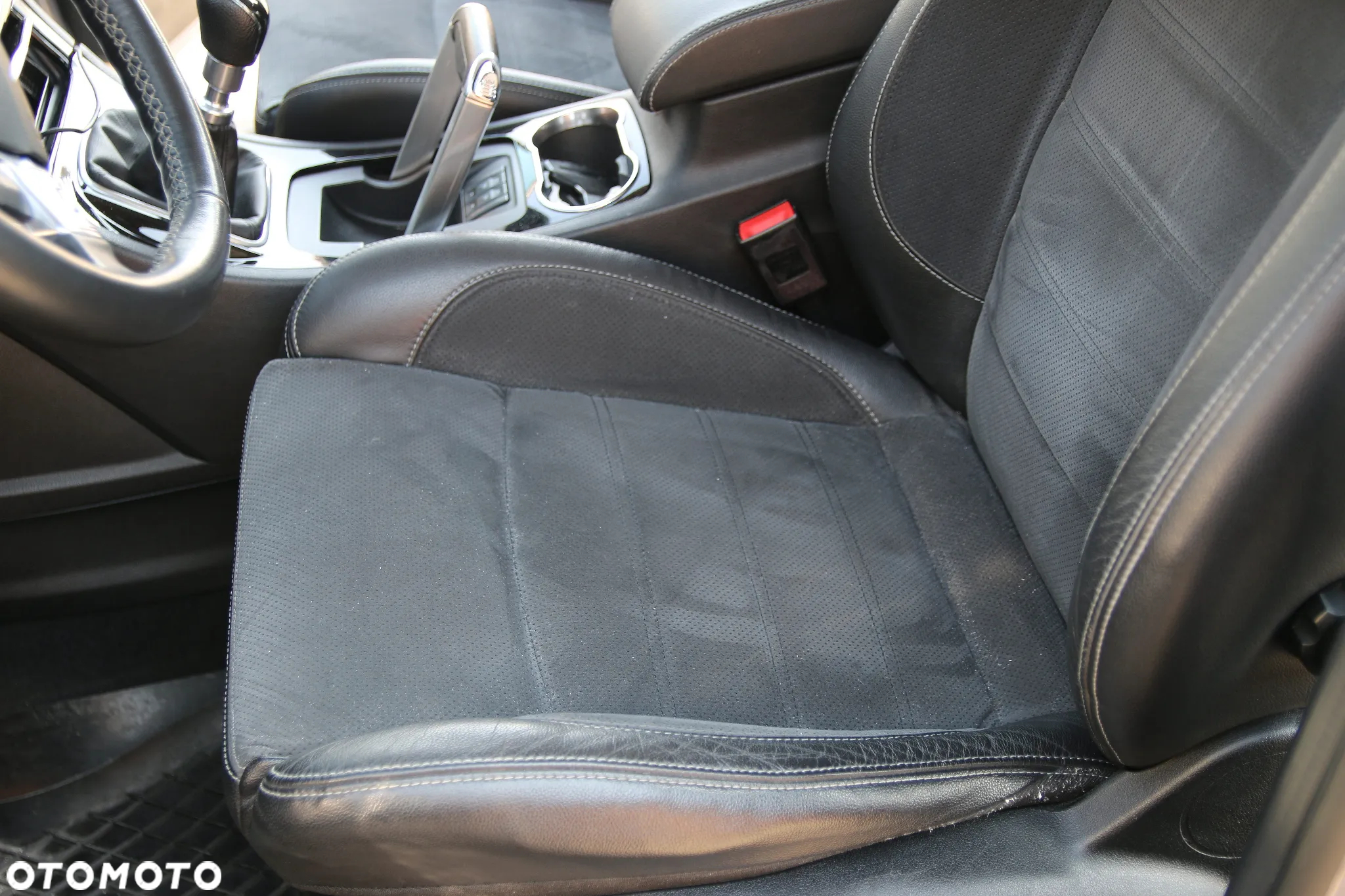 Ford Galaxy 2.0 TDCi Platinium X (Titanium) - 30