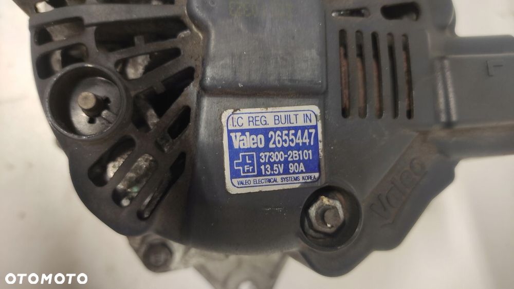 ALTERNATOR KIA VENGA 1.4 BENZYNA 37300-2B101 09-19 - 4